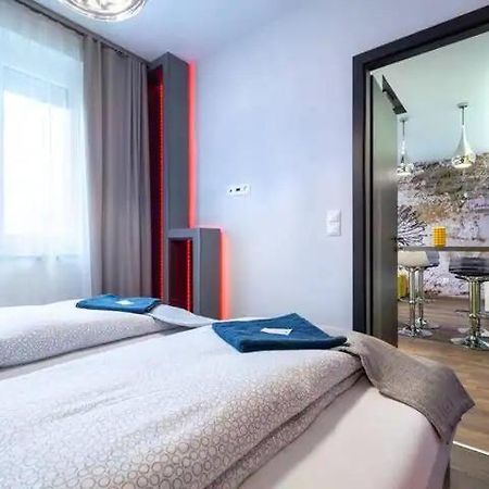 Studio Apartman Budapest Sziveben Exterior foto