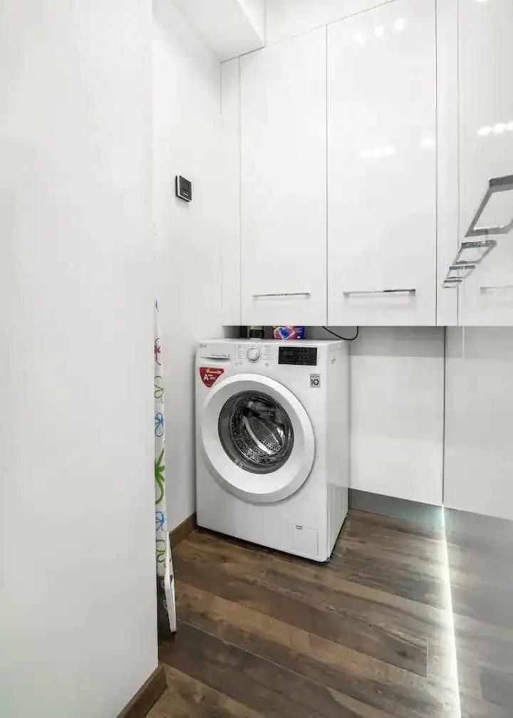Studio Apartman Budapest Sziveben Exterior foto